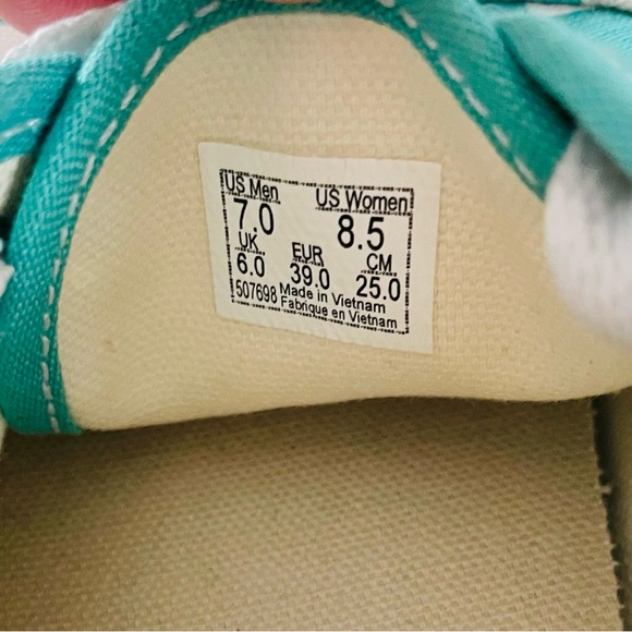 Vans Authentic Checkerboard in Waterfall and White Check - Picture 2 of 10